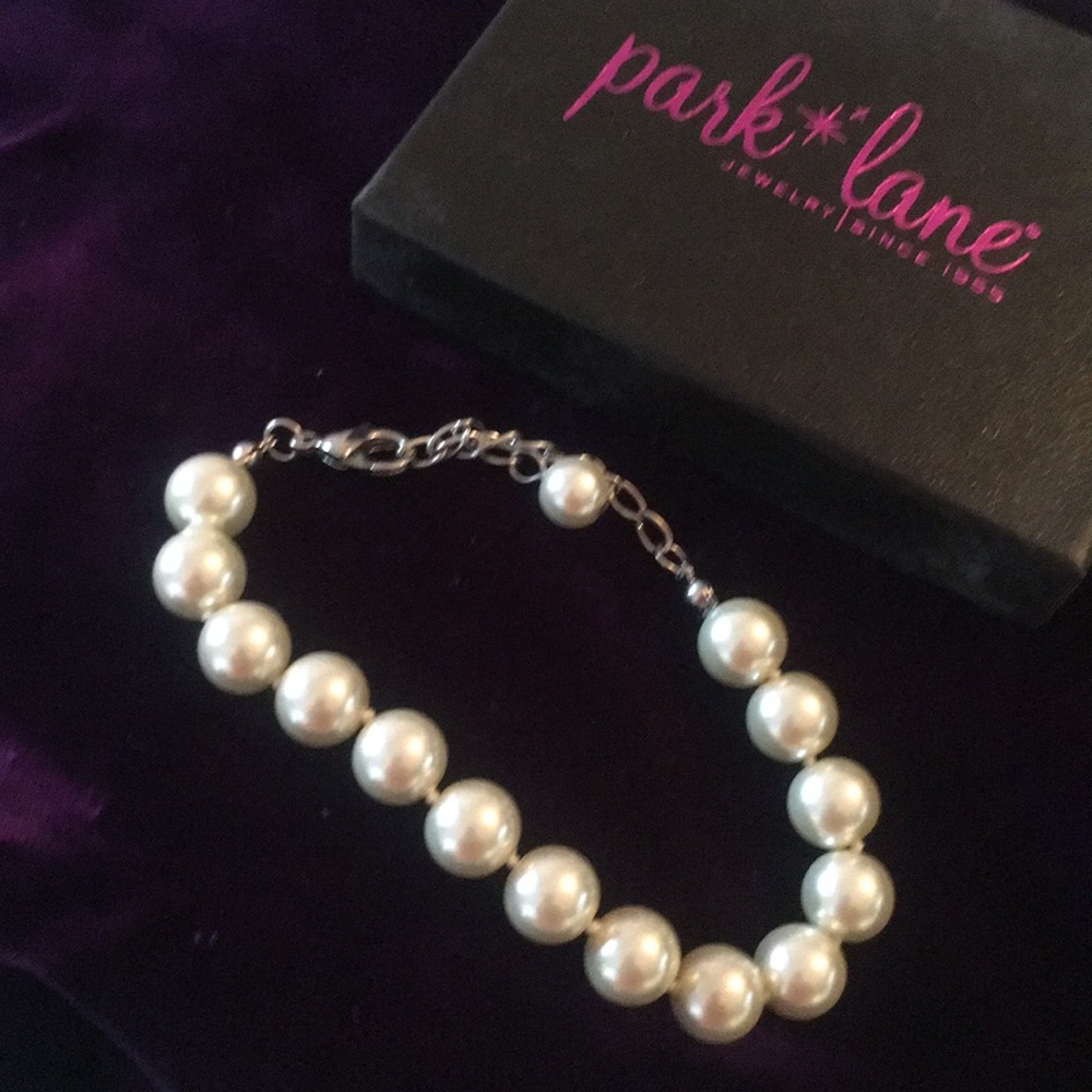 Park Lane First Lady Pearl bracelet